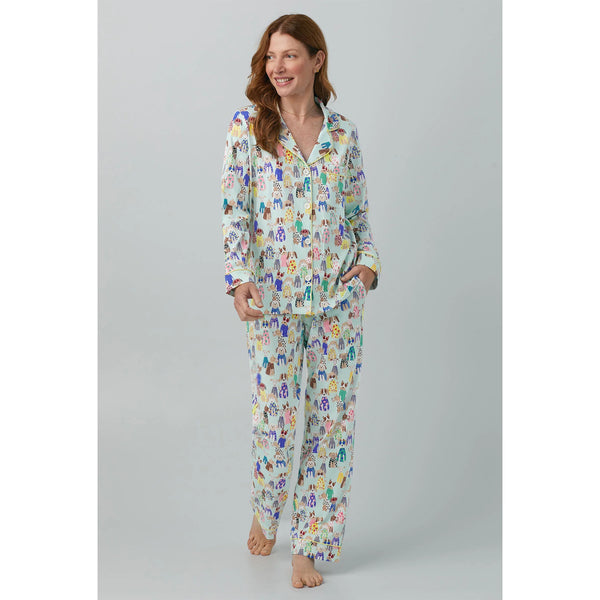 Model wearing Bed Head Fashion Hounds Jersey PJ Set in front of a grey background