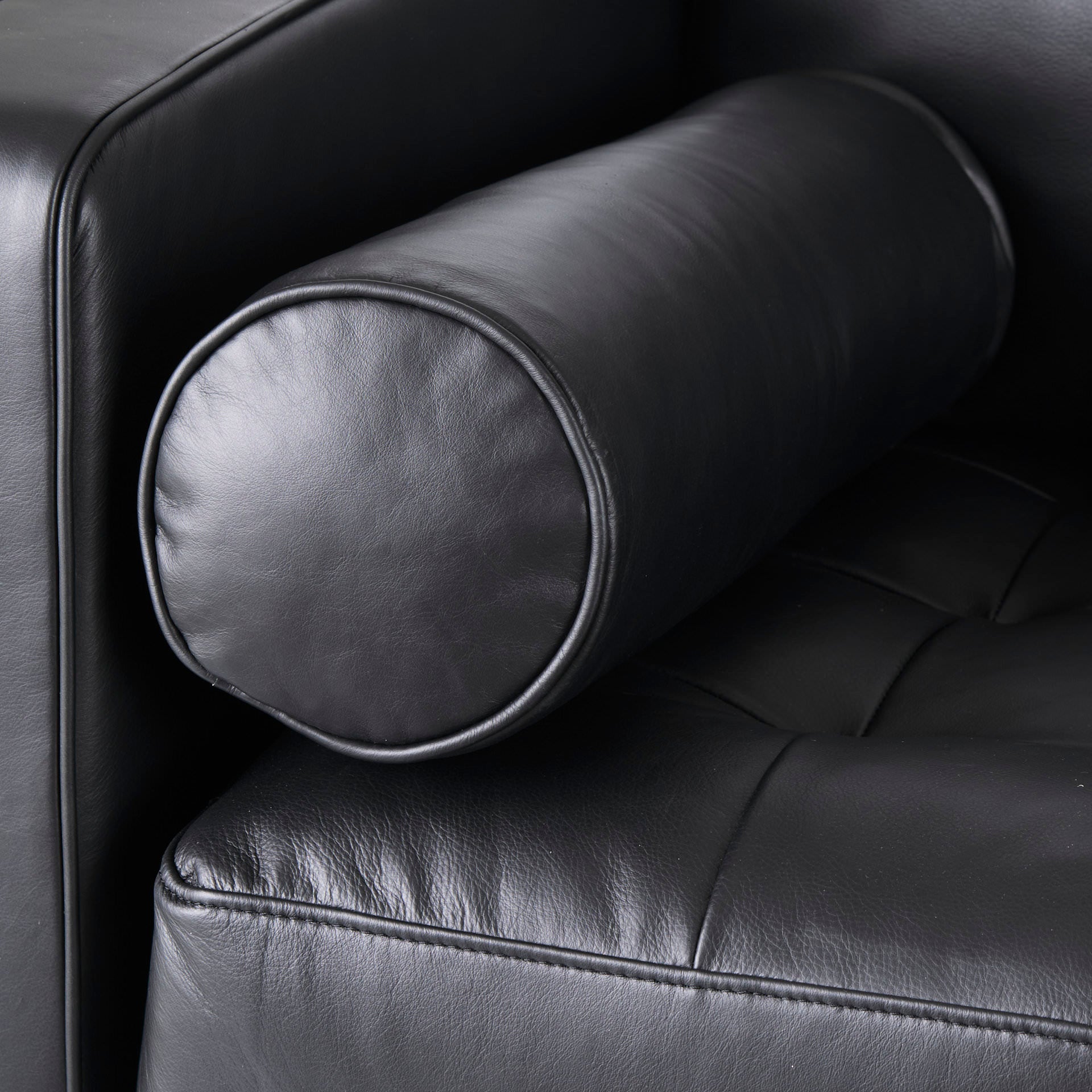Close up of Svend Black Leather Sofa