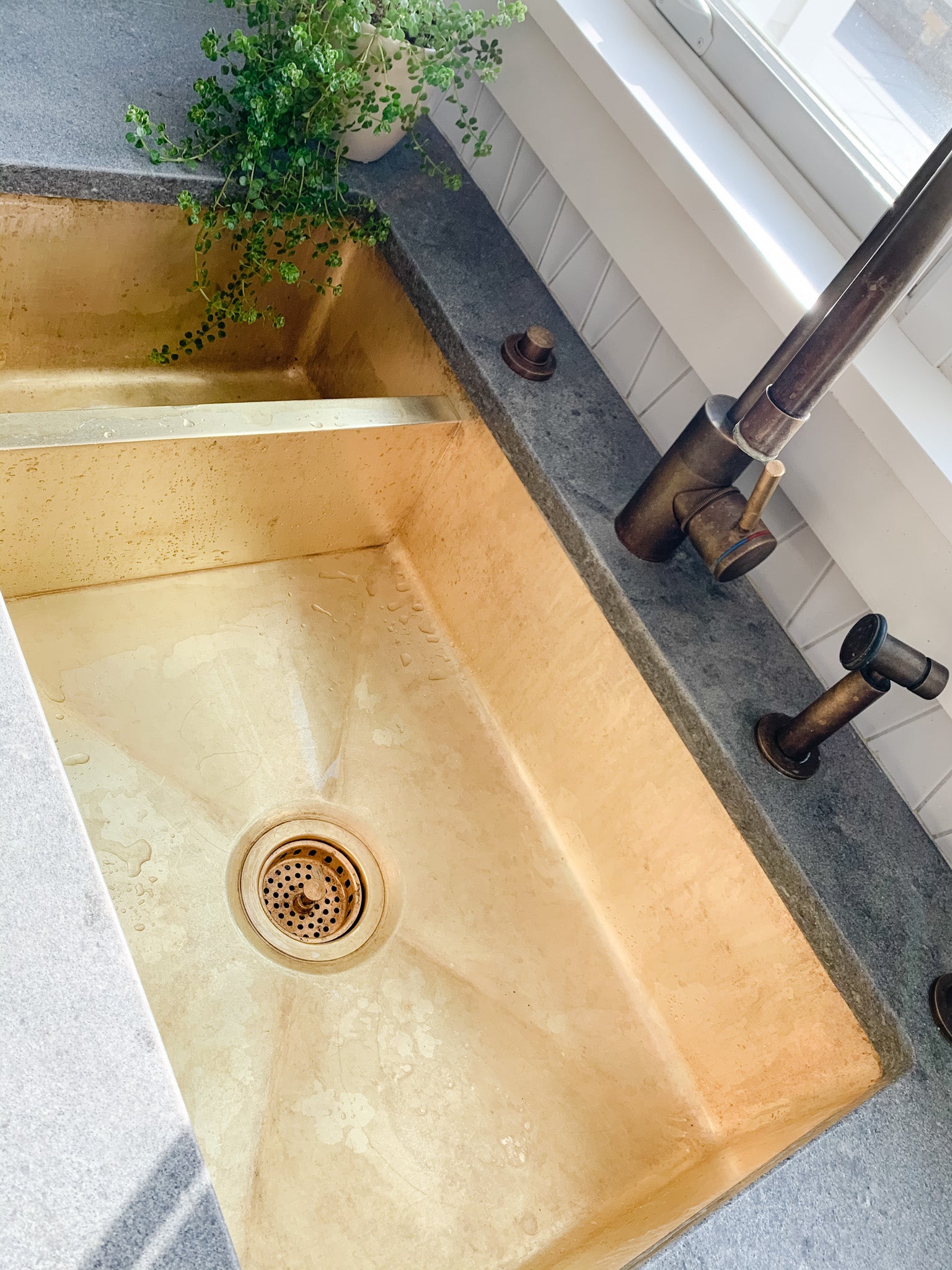 Things we love: Brass sinks - Addison West 