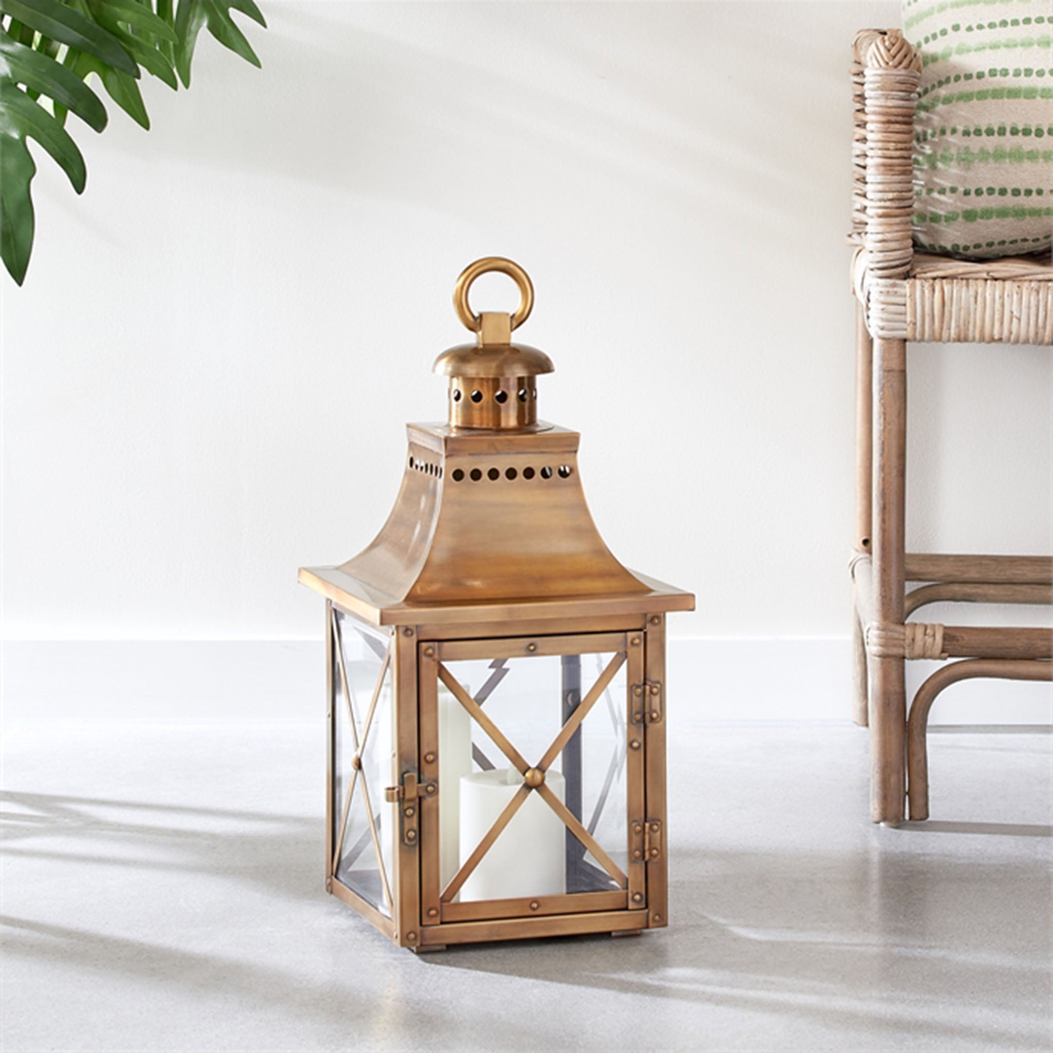 Brass lantern outdoor hotsell