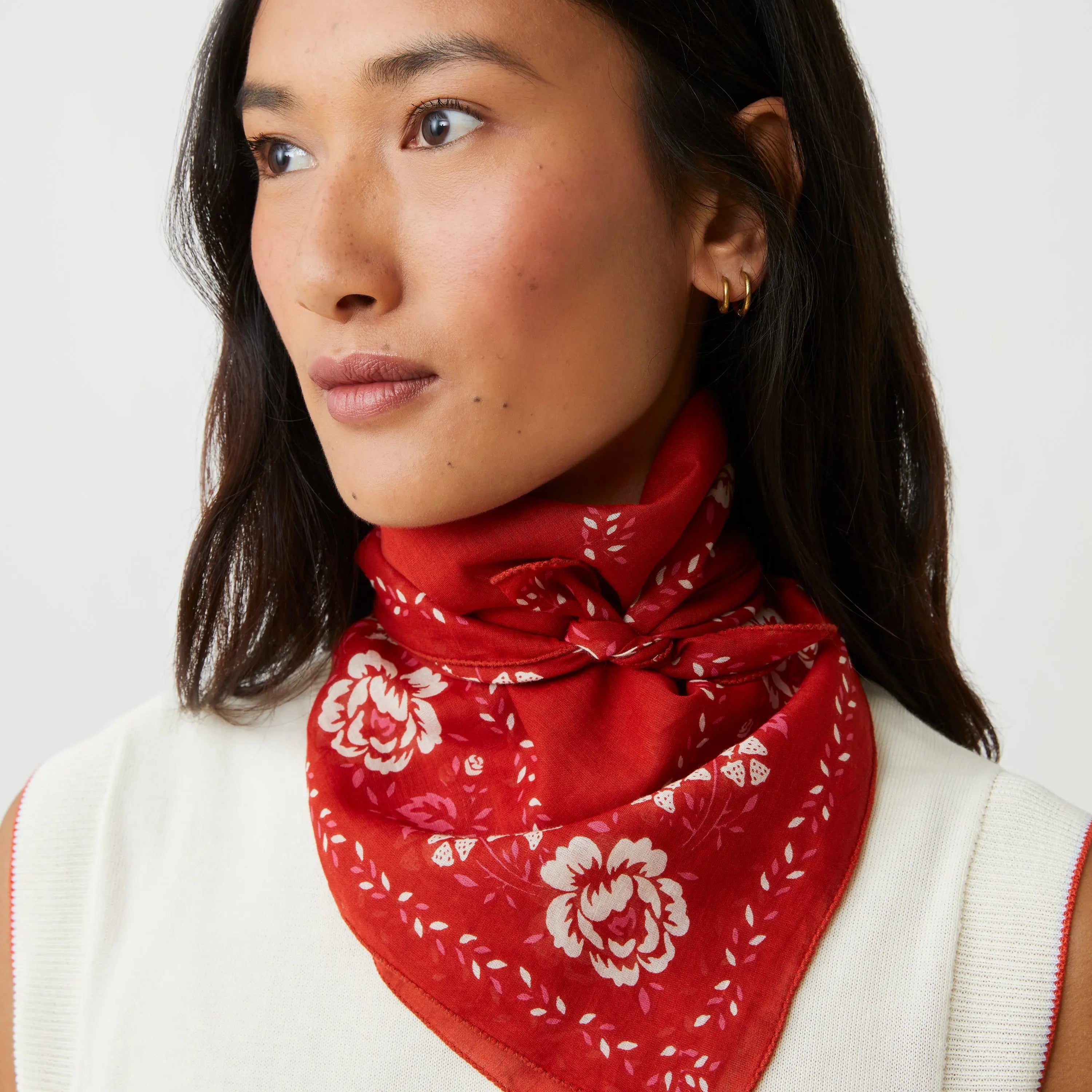 Fichu N°652 Scarf in Tulip on a model at Addison West