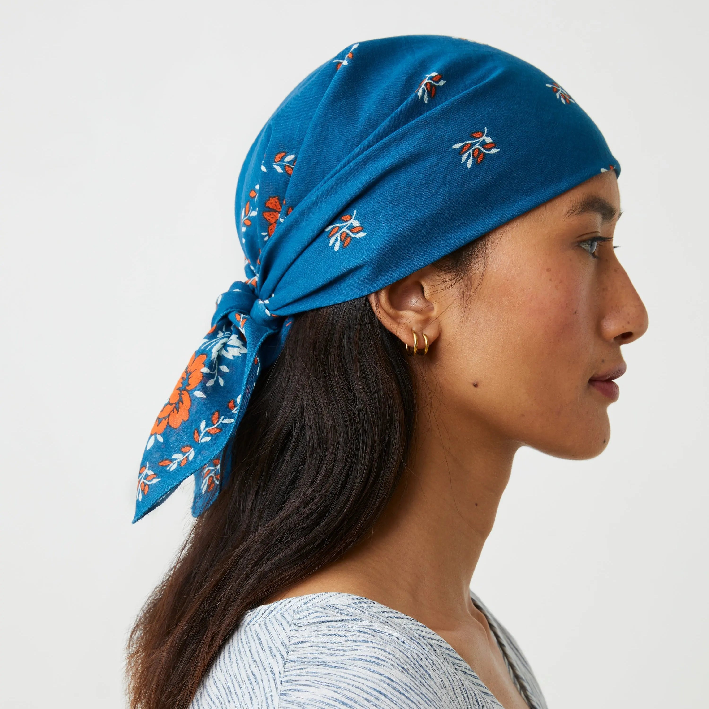 Fichu N°652 Scarf in Indigo on a model at Addison West