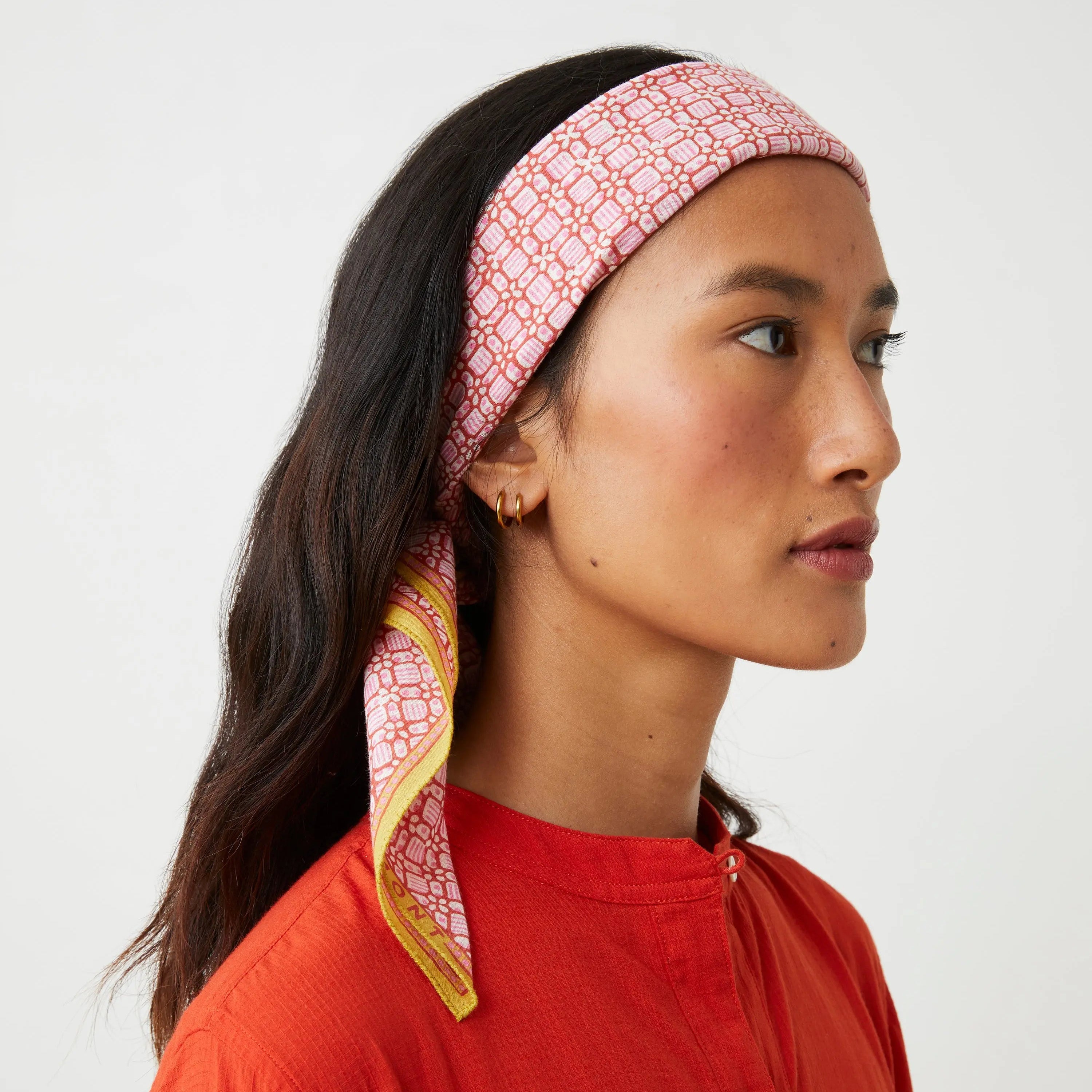 Colette N°816 Scarf in Tulip on a model at Addison West
