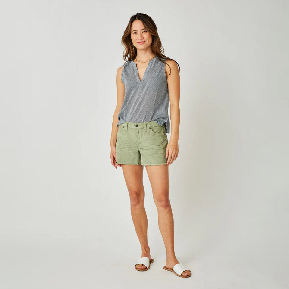 Oahu 4“ Short in Olive shown on model on plain background.
