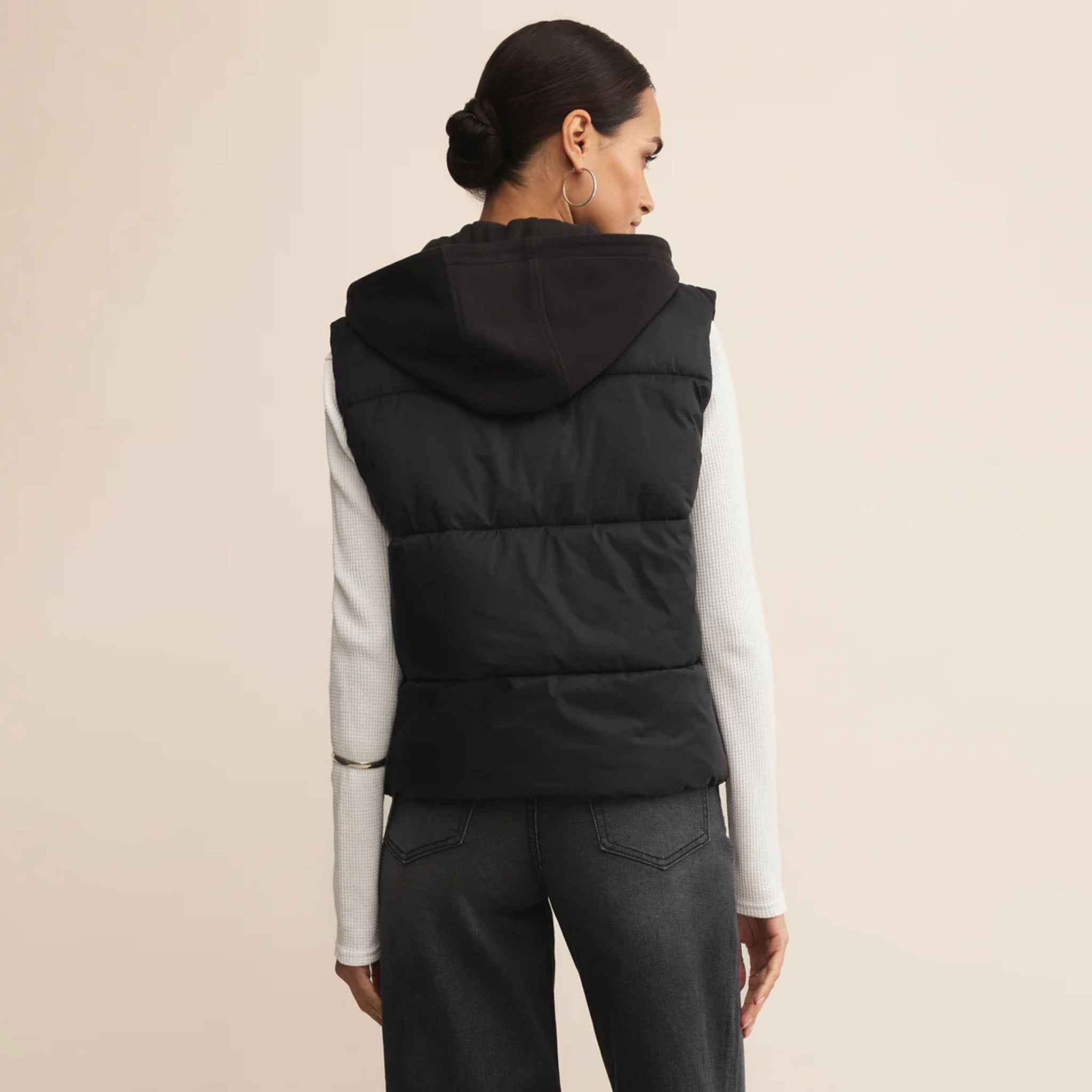 Z Supply Essential Puffer Vest in Black – Addison West