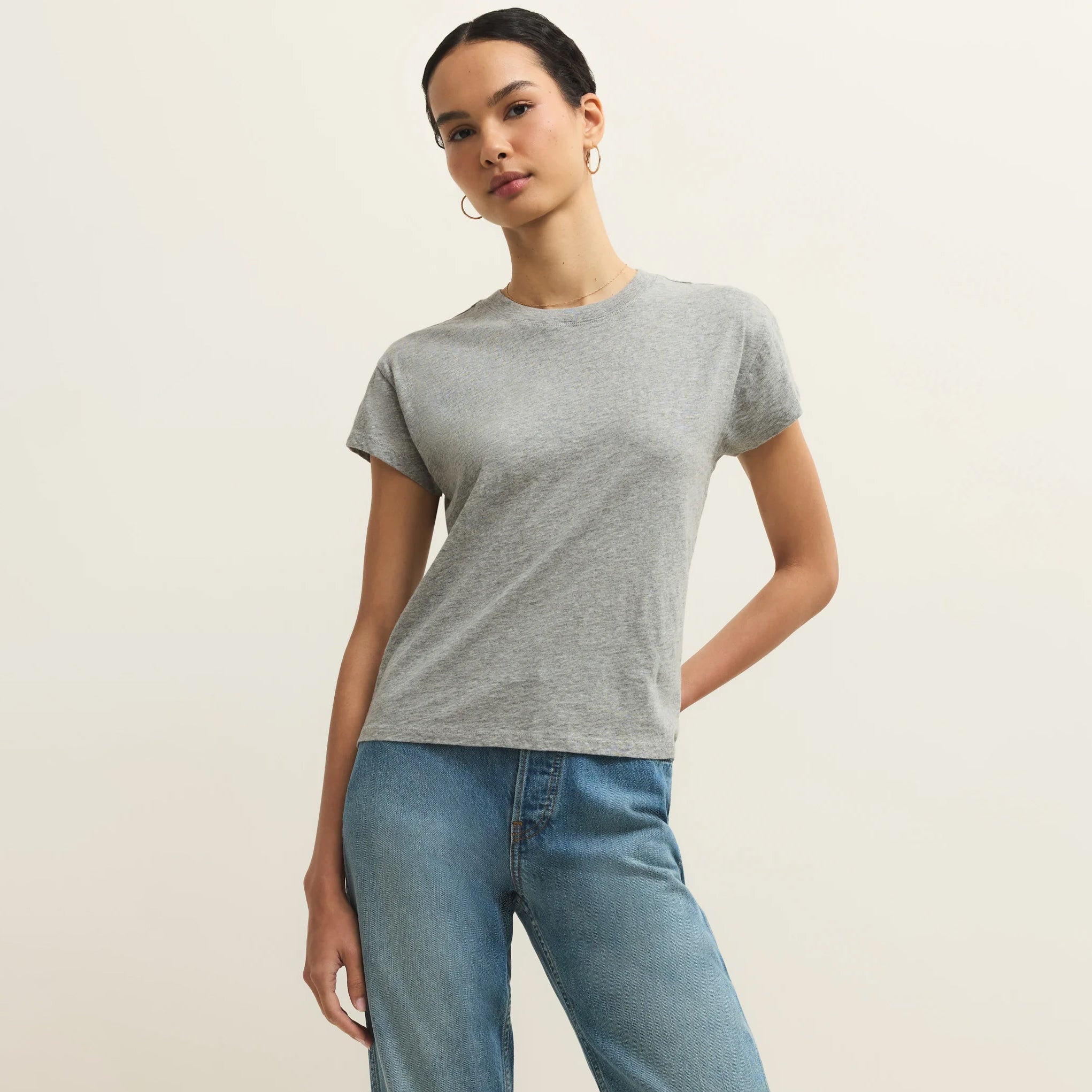 Z Supply Modern Slub Tee in Classic Heather Grey shown on model on plain background.
