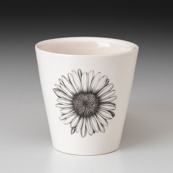 Laura Zindel daisy bistro cup on a grey surface