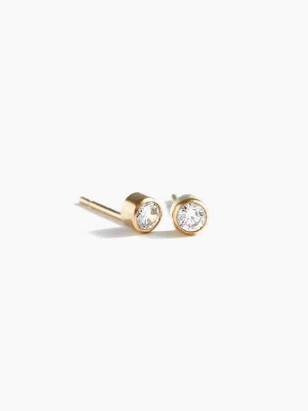 Able jewelry brand luz petite stud earrings on a white background